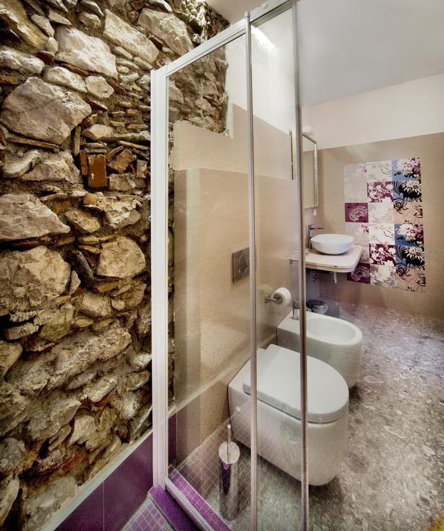 Porta Di Mezzo Luxury Suites & Rooms Taormina Room photo
