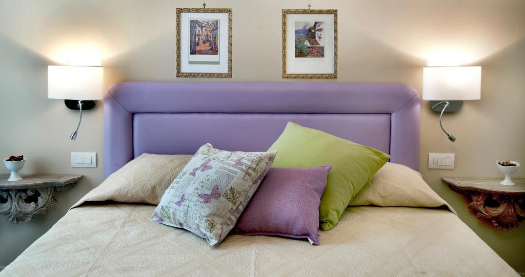 Porta Di Mezzo Luxury Suites & Rooms Taormina Room photo