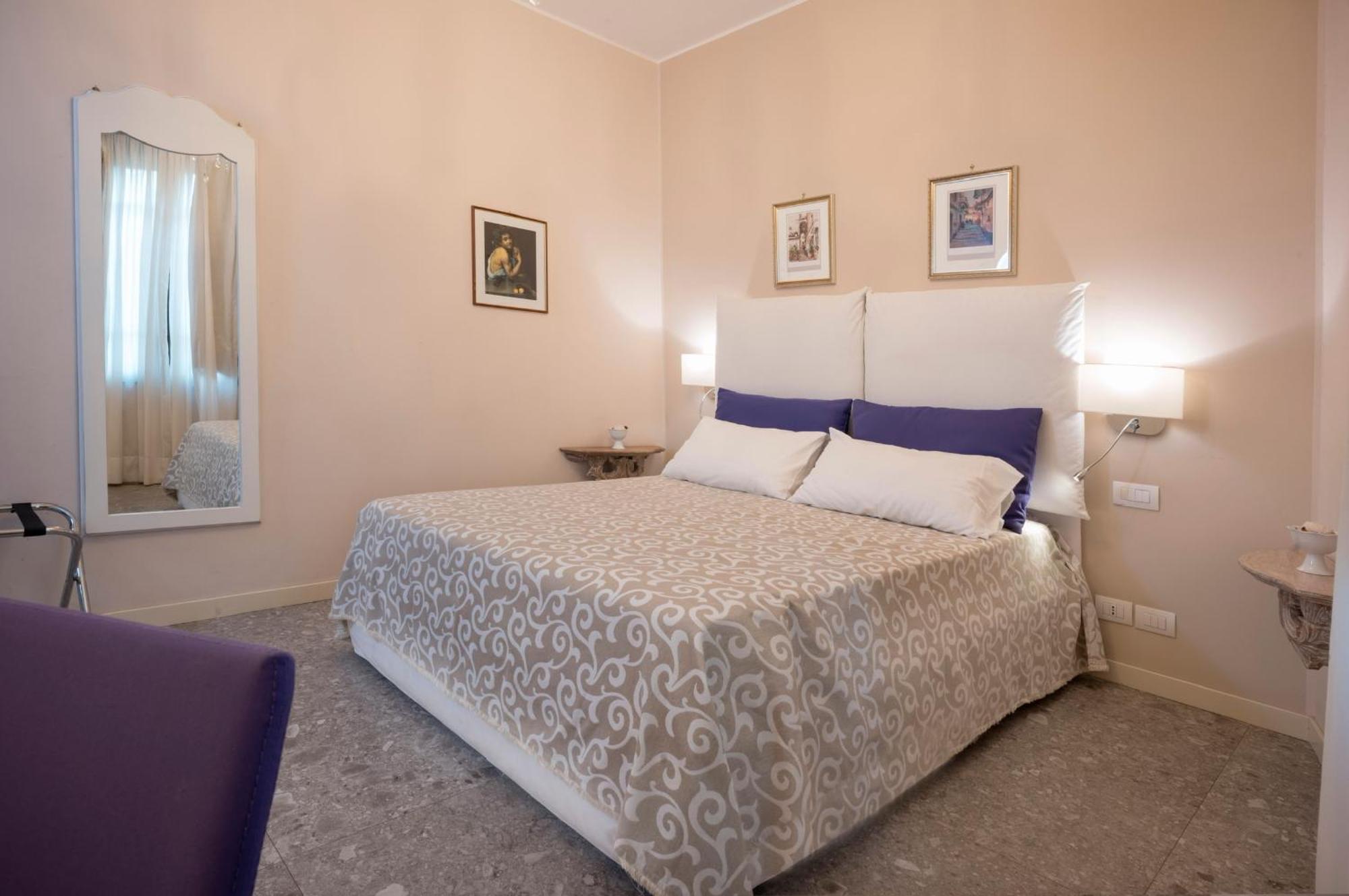 Porta Di Mezzo Luxury Suites & Rooms Taormina Exterior photo