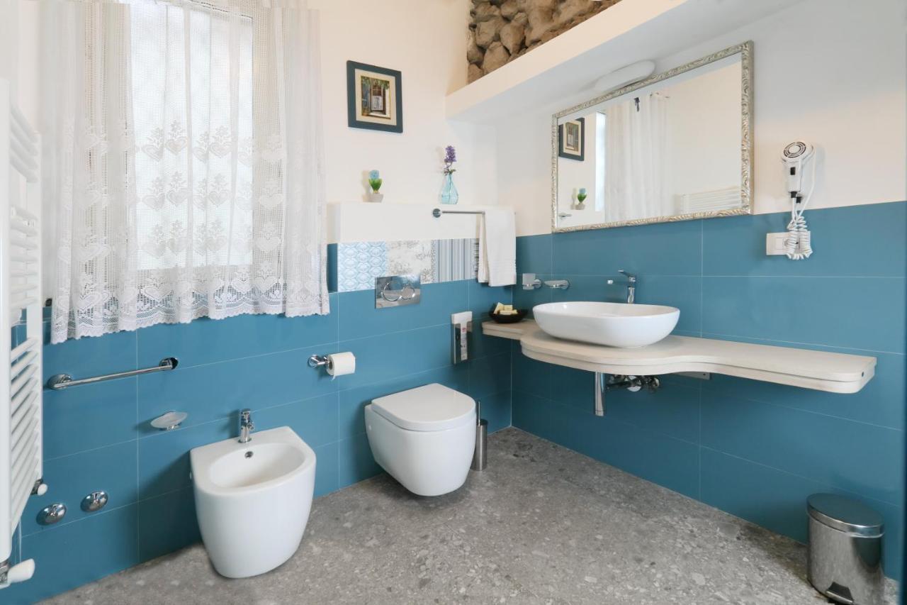 Porta Di Mezzo Luxury Suites & Rooms Taormina Exterior photo